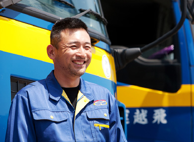 梶野 友好